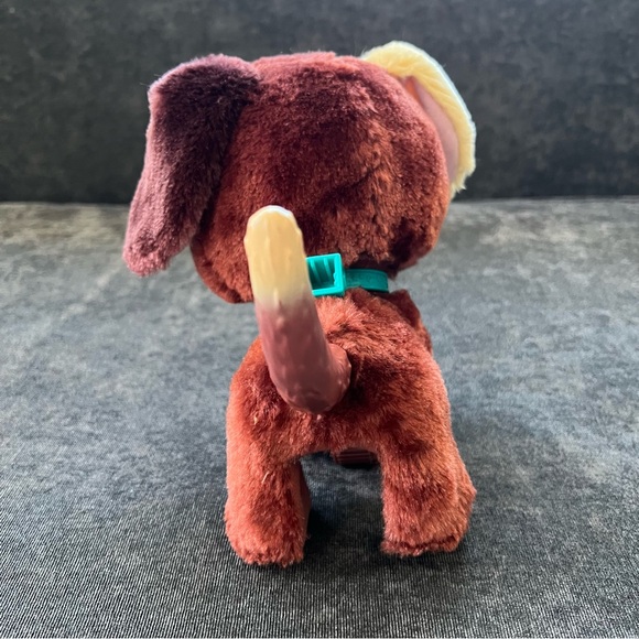 FurReal Walkalots Big Wags - Picture 7 of 9